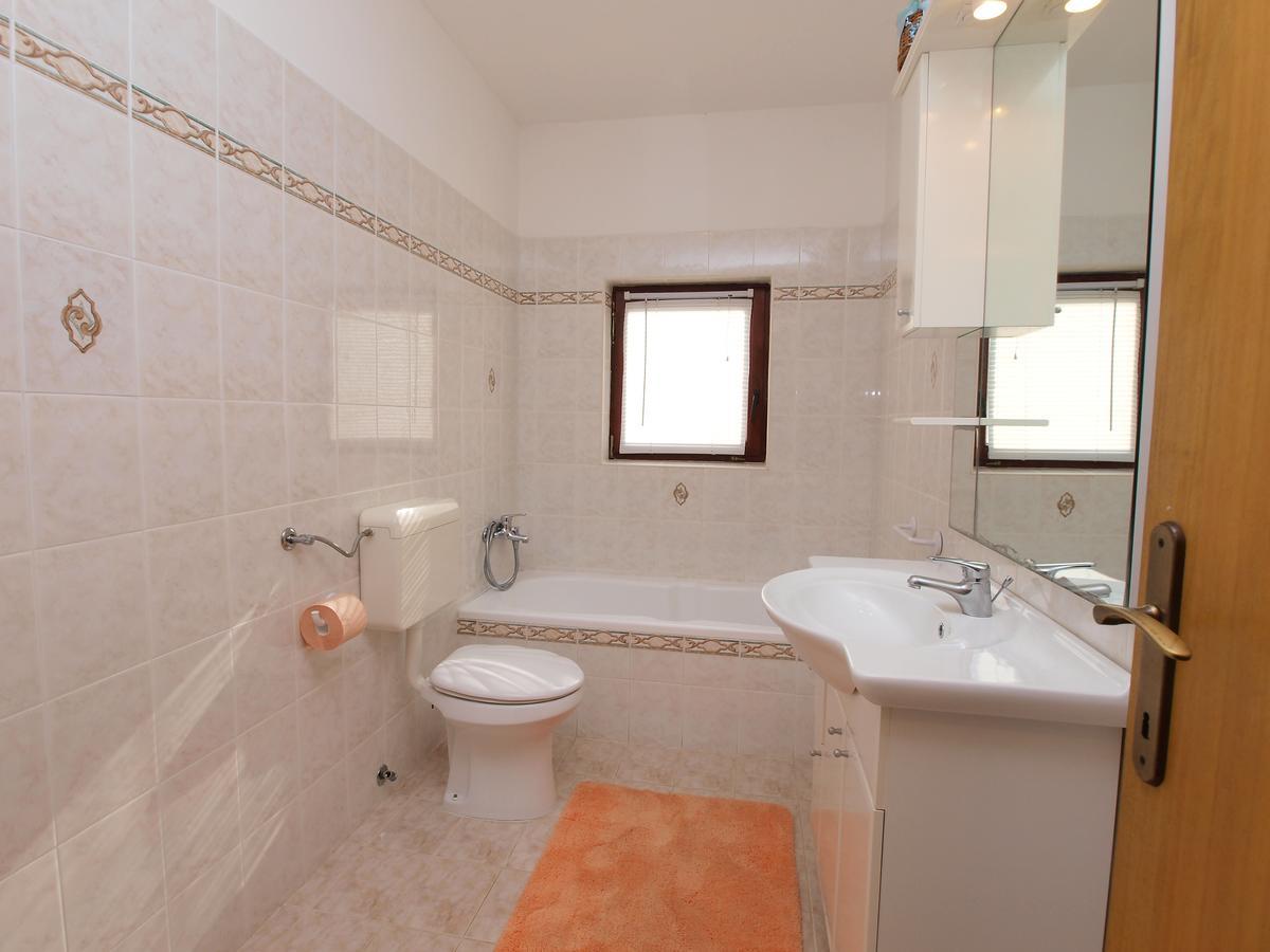 Apartments Milan 1048 Ровинь Экстерьер фото