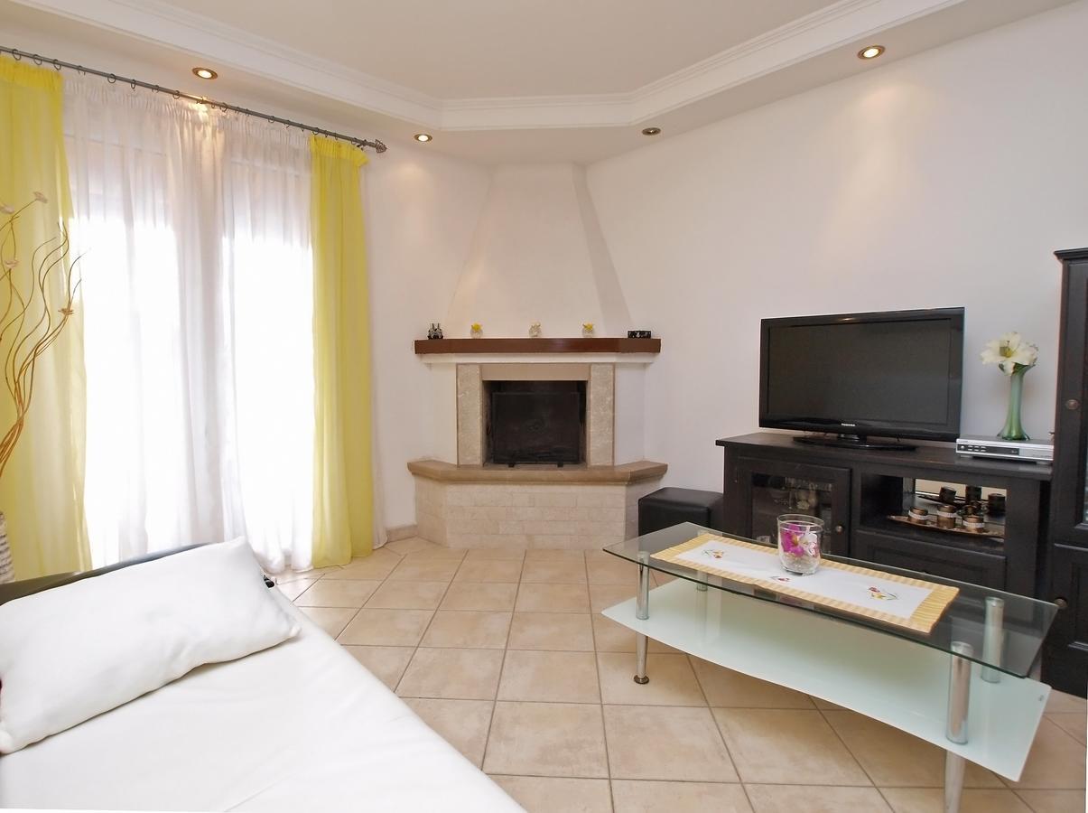 Apartments Milan 1048 Ровинь Экстерьер фото
