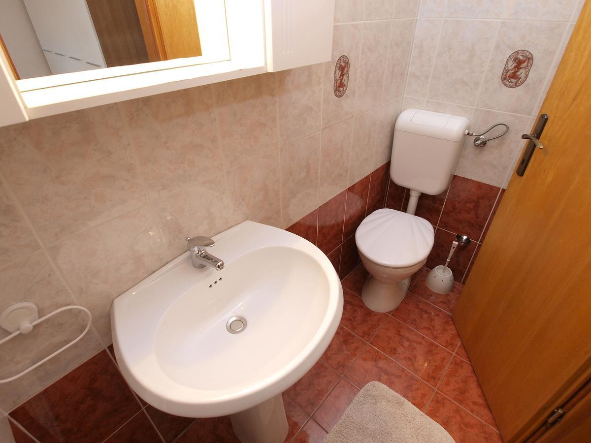 Apartments Milan 1048 Ровинь Экстерьер фото
